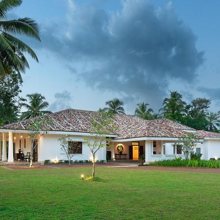 Ceylo Villas Bentota Bagian luar foto