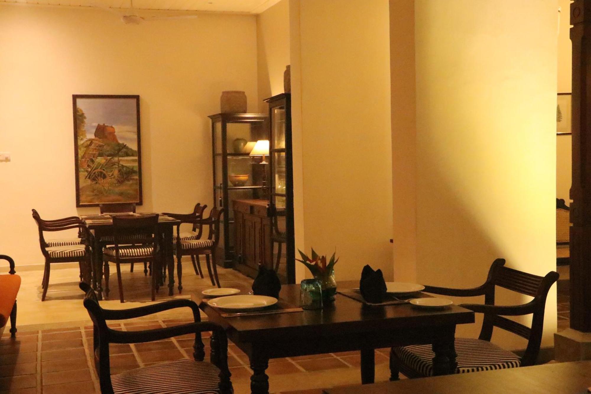 Ceylo Villas Bentota Bagian luar foto
