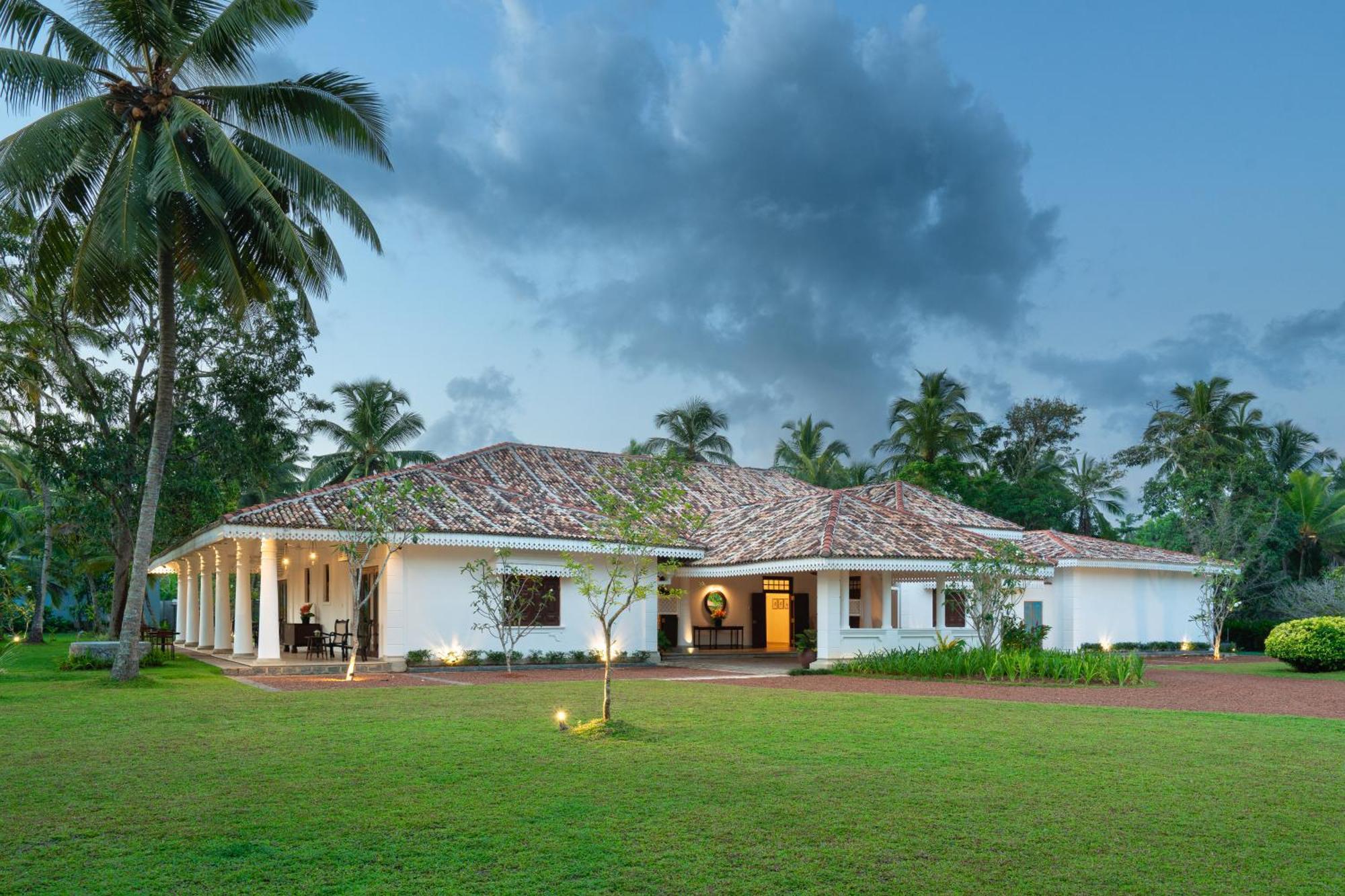 Ceylo Villas Bentota Bagian luar foto